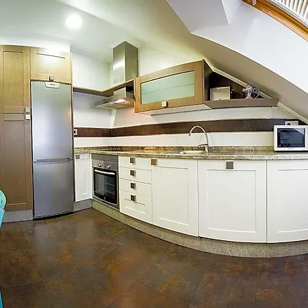 Hotel Zoila Baiona 4*